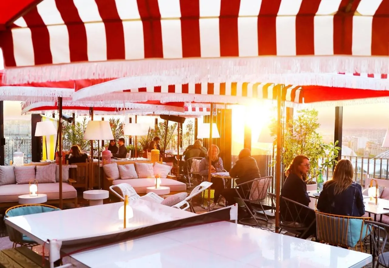 ***  Hotel Mama Shelter Paris West France