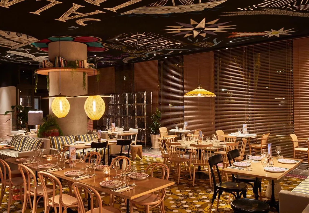 Mama Shelter Paris West Hotel